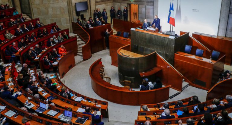 Nach heftigen Protesten: Frankreich will Grundrente von 1000 Euro einführen – Rentenalter 62 bleibt