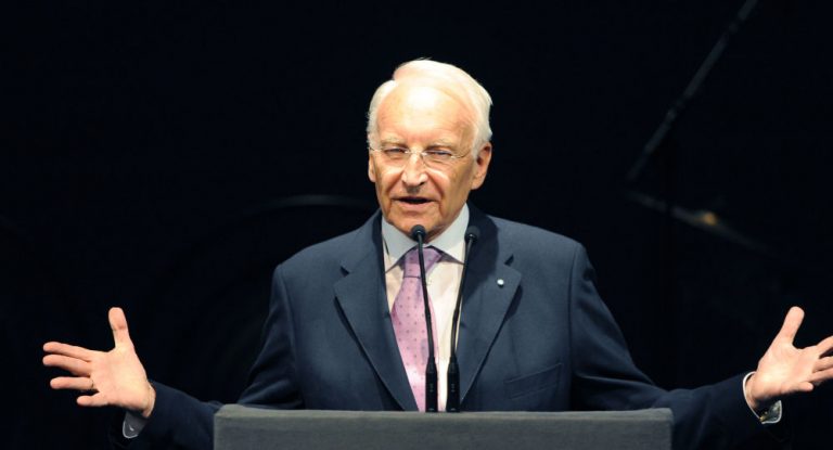 CSU-Veteran Stoiber wegen Russlandfreude vom Publikum beklatscht – Grünen-Chefin Baerbock opponiert
