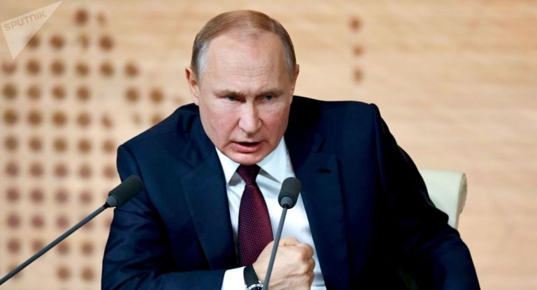 Putin beantwortet „Spiegel“-Frage über Mordfall in Berlin: „Freilaufende Banditen in euren Städten“