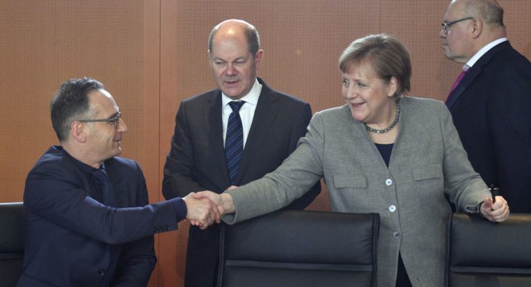 Außenpolitisch ein Popanz: Sicherheitsexperte zerlegt EU- und deutsche Haltung zu US-Gas-Sanktionen