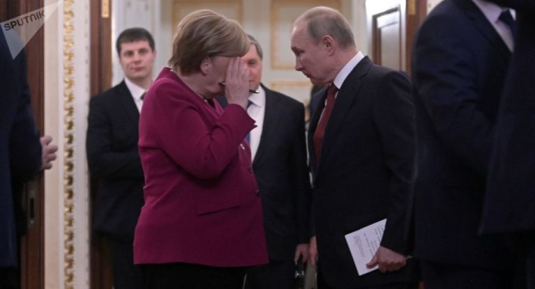 Auf Initiative der deutschen Seite: Idlib auf Agenda von Telefongespräch zwischen Merkel und Putin