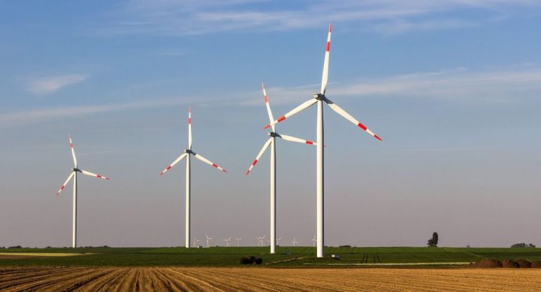 Merkel will Entschädigung für von Energiewende betroffene Bürger