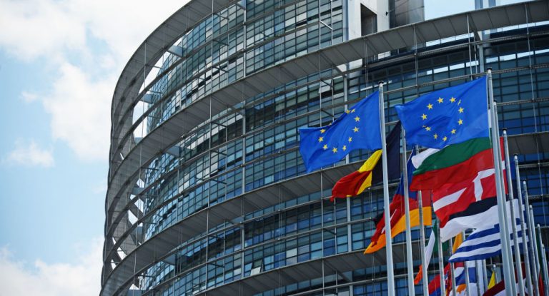 EU-Kommissionssprecher bezichtigt Russland, „Desinformationen“ über Coronavirus zu verbreiten