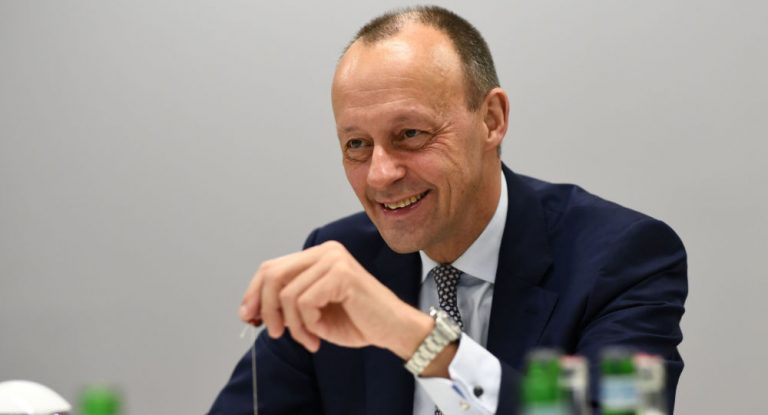 „Ich gebe zu, es ist sehr deutsch“ – Friedrich Merz verteidigt seine Vorwürfe gegen Italien