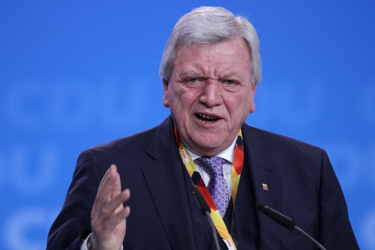 Bouffier fordert nach Moria-Brand „bundeseinheitliche Initiative“