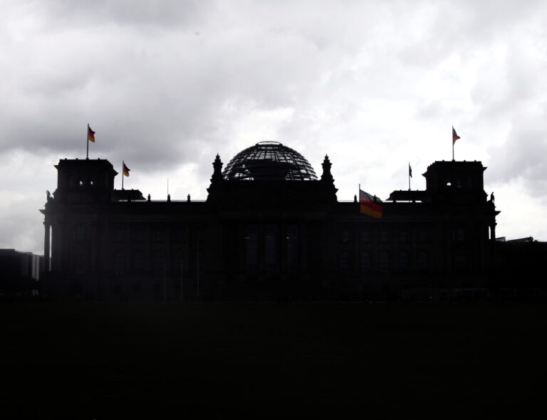 Deutschland hat sich 300 Millionen Corona-Impfdosen gesichert