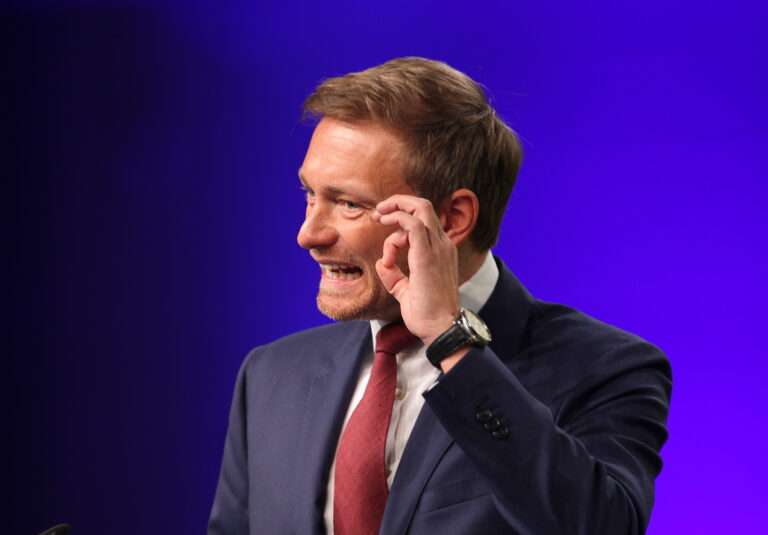 Lindner: Corona-Politik der Bundesregierung ist gescheitert