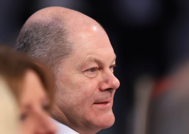 Scholz will Strategiewechsel bei Corona-Politik