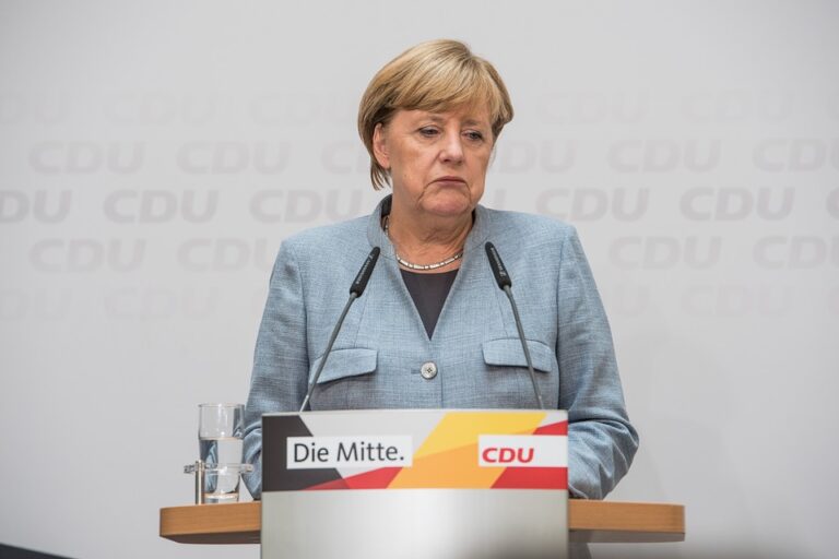 Kreise: Merkel plädiert für Corona-Lockerungen erst ab 1. März