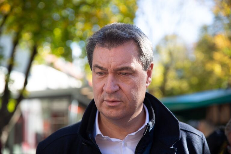 „Auf Sicht fahren ist das einzige, was wirklich hilft“: Söder zur Öffnung nach Corona-Lockdown