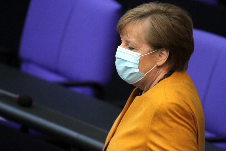 SPD spricht Merkel das Vertrauen aus