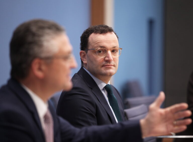 Spahn fordert bundesweiten Lockdown – Echte Infektionszahlen höher