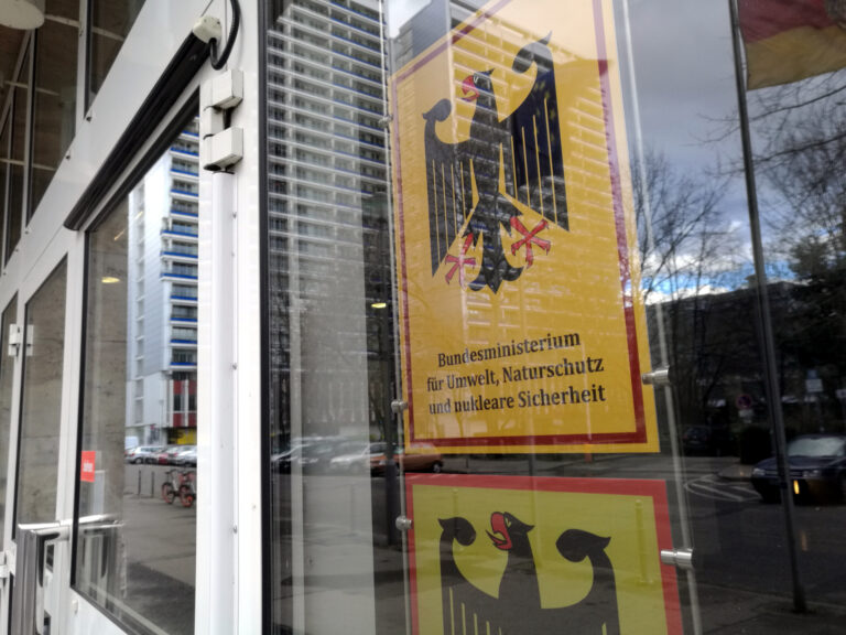 Umweltministerium fordert Grundgesetzänderung wegen Klimaschutz