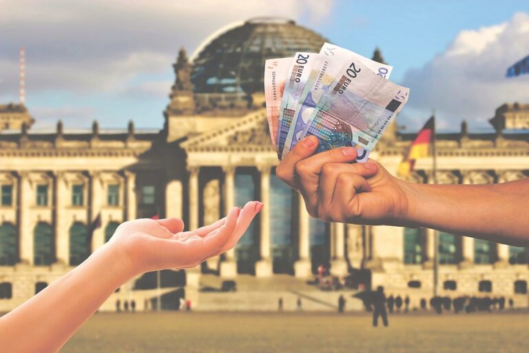 Deutschland zahlt in Corona-Krise Rekordsumme in EU-Haushalt ein