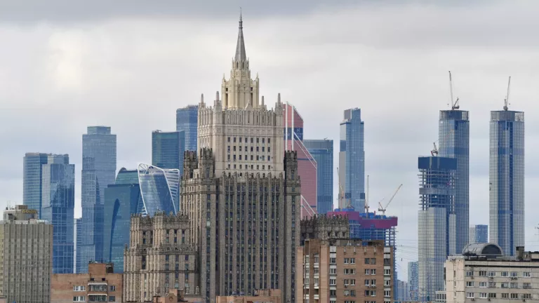 Russisches Außenministerium zu US-Botschafter: Einmischung in Angelegenheiten Moskaus unzulässig
