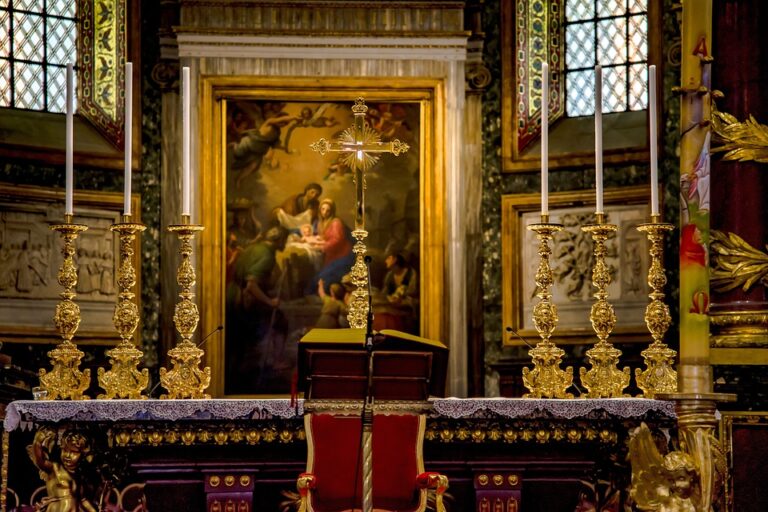 Aus Überdruss an „falschem“ Christentum – afghanischer Flüchtling räumt Kirche in Deutschland aus