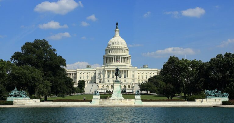 US-Republikaner präsentieren neuen Entwurf von Sanktionen gegen Russland