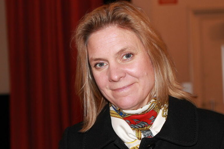 Schwedens Premierministerin in Erklärungsnot: Illegale Migrantin als Putzfrau eingestellt