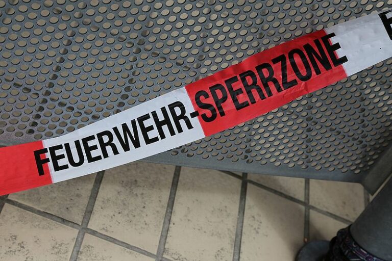 Feuer in Klimaaktivisten-Camp in Wien – Verfassungsschutz ermittelt wegen Brandanschlags