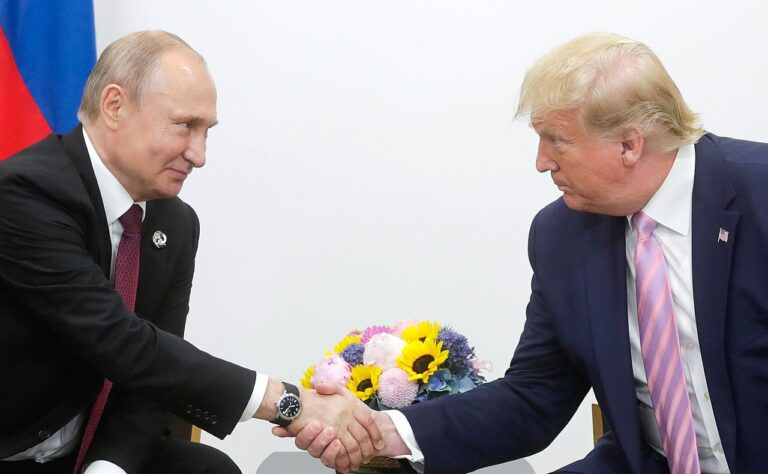 Trump: Putins Vorgehen in Ukraine-Krise „genial“ – aber mit ihm im Amt „wäre das nicht passiert“