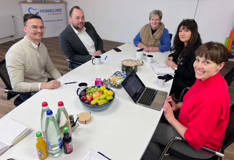 Impulse für Sachsens Pflege: Fachdialog bei HOMECARE – die Alltagshelfer